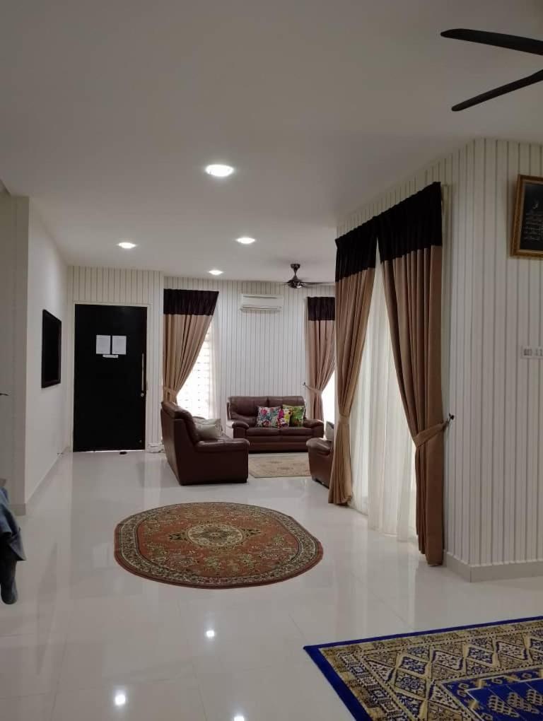 Juniper Homestay Putrajaya Presint 11 Szoba fotó